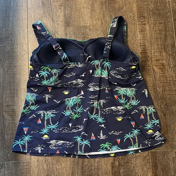 Navy Lands End Tropical Print Tankini Top - Picture 2 of 2